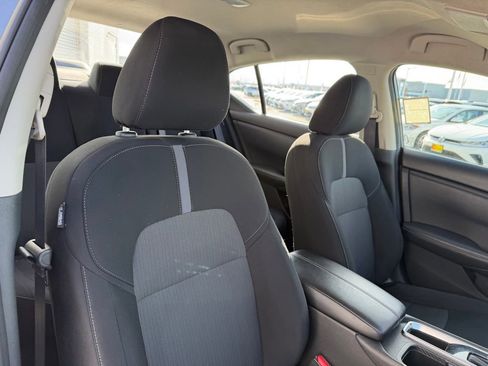 Used 2024 Nissan Sentra SV image 21