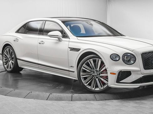 New 2025 Bentley Flying Spur Speed image 1