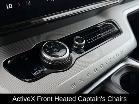 Used 2025 Ford Expedition Active AWD/4WD image 22