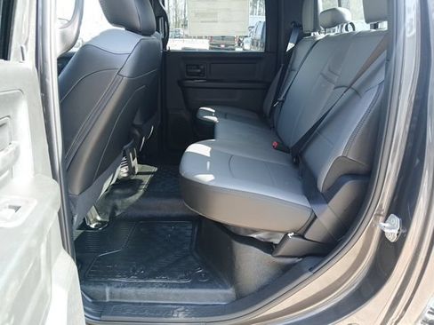New 2026 RAM 3500 4x4 Crew Cab DRW image 13