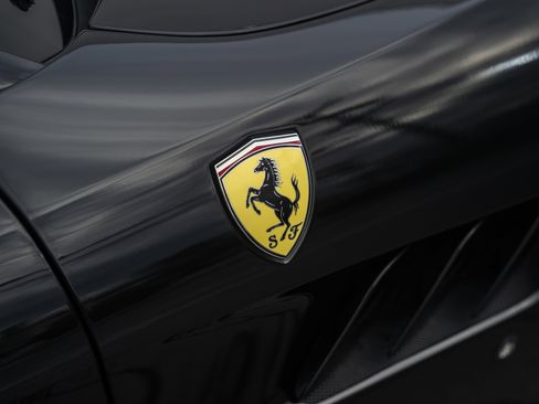 Certified 2018 Ferrari GTC4Lusso image 19