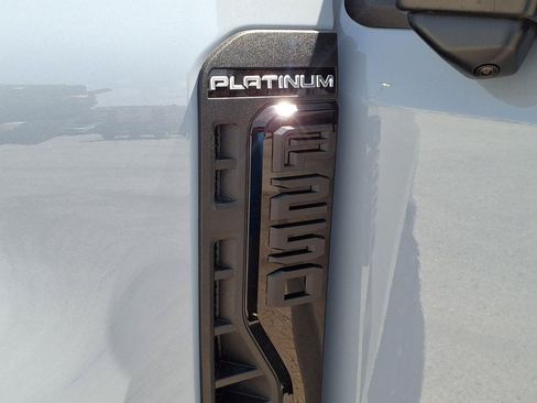New 2026 Ford F250 Platinum w/ Tremor Off-Road Package AWD/4WD image 26