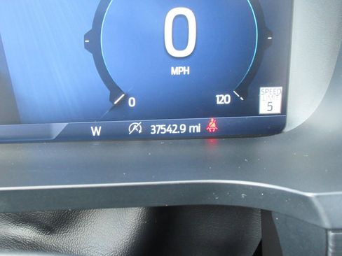 Used 2024 Ford F150 XLT w/ Equipment Group 302A MID AWD/4WD image 33