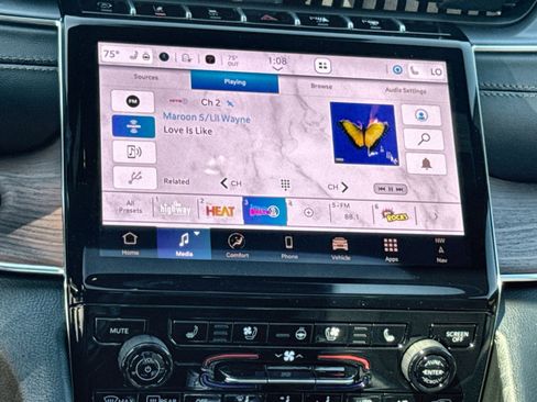 New 2025 Jeep Grand Cherokee Summit w/ Adv Protech Group IV image 18