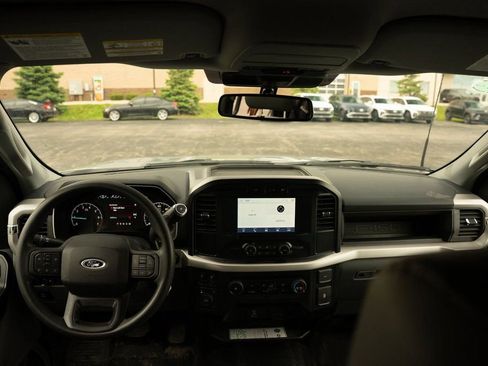 Used 2023 Ford F150 XLT w/ Trailer Tow Package image 13