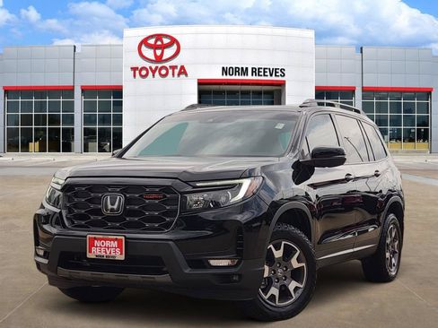 Used 2022 Honda Passport TrailSport image 1