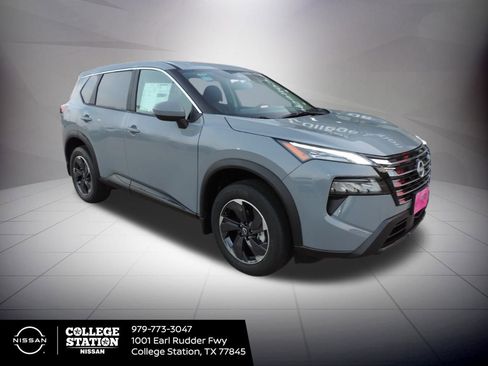 New 2026 Nissan Rogue SV image 3