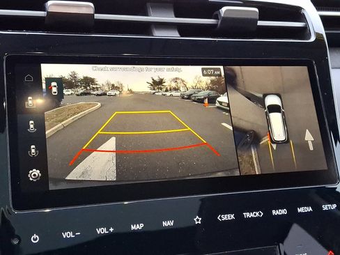 Certified 2023 Hyundai Tucson Limited w/ Cargo Package image 19