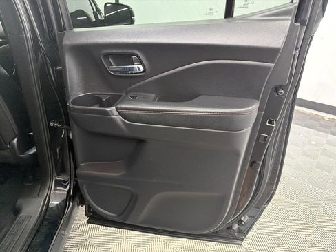 Used 2024 Honda Ridgeline Black Edition image 18