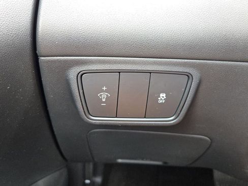 Certified 2024 Hyundai Tucson SE FWD image 28