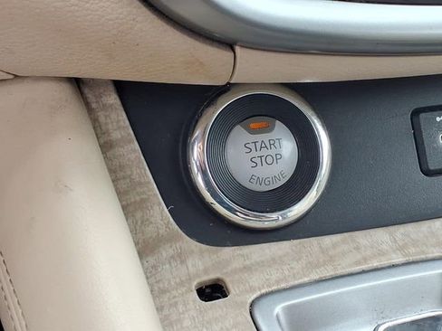 Used 2023 Nissan Murano SL FWD image 10