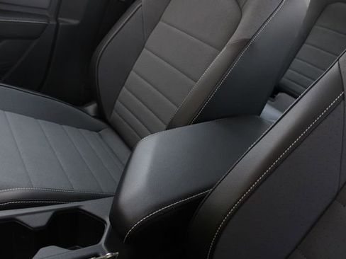 New 2026 Volkswagen Jetta SE image 18