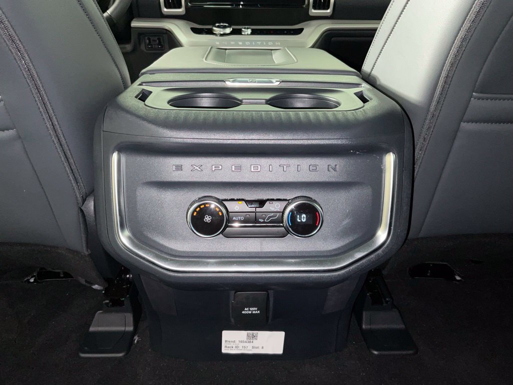 New 2027 Ford Expedition Active RWD image 18