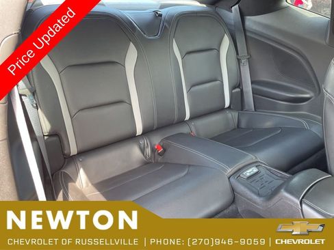 Used 2021 Chevrolet Camaro SS RWD image 28