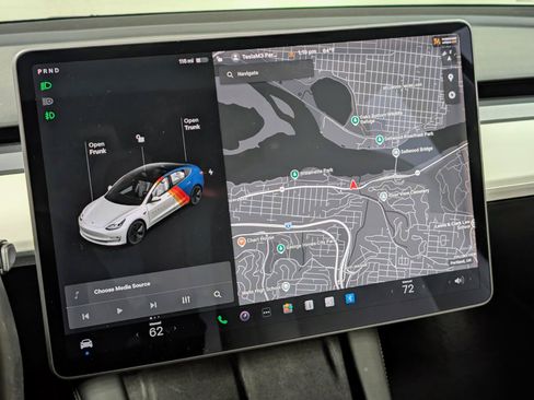 Used 2021 Tesla Model 3 Long Range AWD/4WD image 32