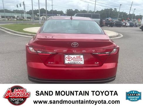 Used 2025 Toyota Camry LE w/ Convenience Package FWD image 4