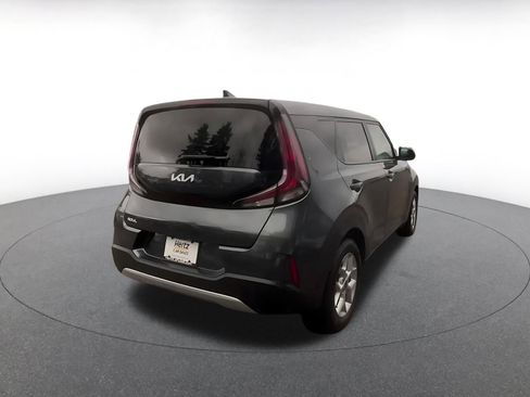 Used 2025 Kia Soul LX w/ LX Technology Package image 14
