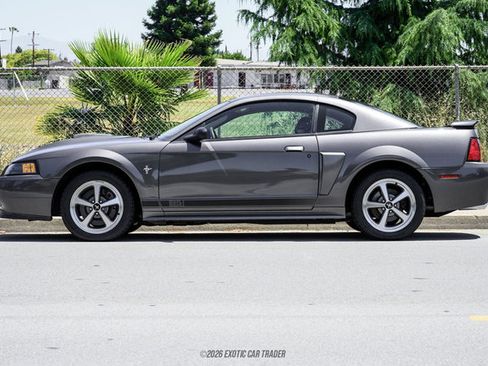 Used 2003 Ford Mustang Mach 1 RWD image 3