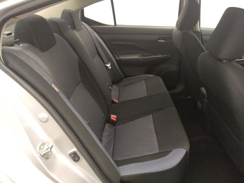 Used 2025 Nissan Versa SV FWD image 19