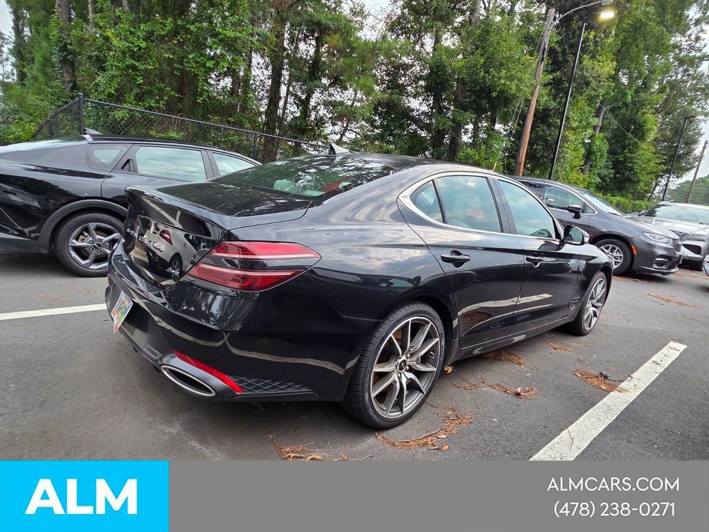 Used 2025 Genesis G70 2.5T AWD/4WD image 8