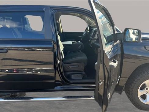 Used 2019 RAM 1500 Tradesman image 43