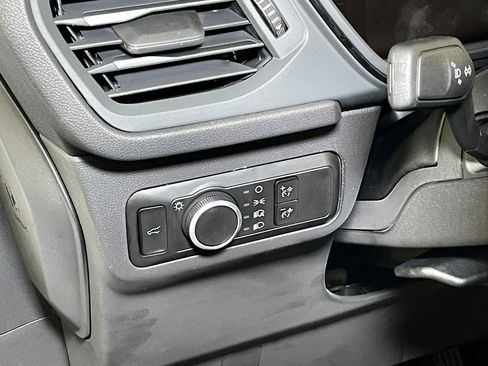 Used 2025 Ford Escape ST-Line w/ Tech Pack #1 image 21