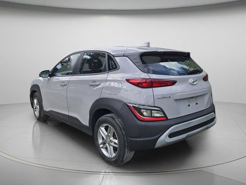 Used 2023 Hyundai Kona SE FWD image 6