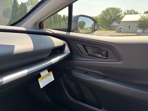 New 2026 Toyota Prius LE FWD image 22