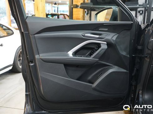 Used 2025 Audi Q5 Premium Plus image 12