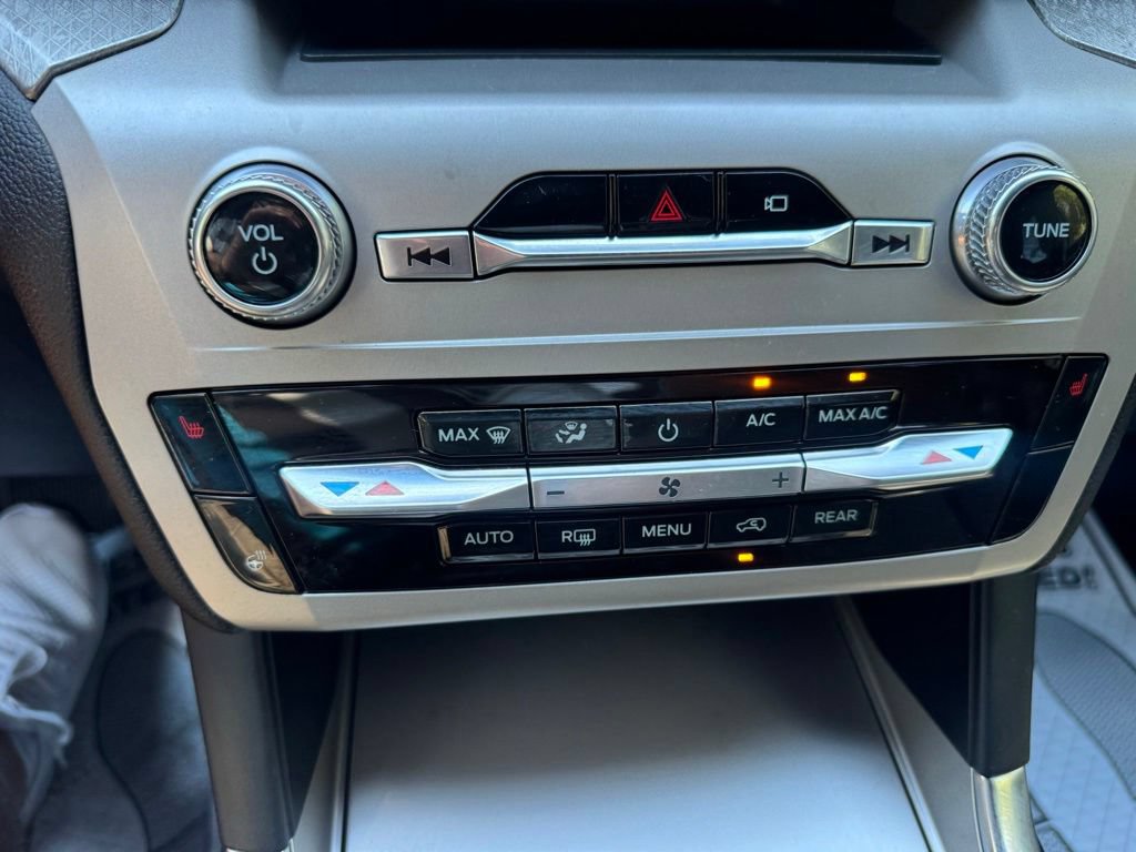 Used 2022 Ford Explorer Timberline w/ Timberline Technology Package AWD/4WD image 26