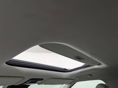 Used 2024 Hyundai Santa Fe Calligraphy image 25