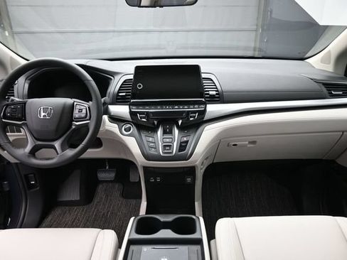 New 2026 Honda Odyssey EX-L image 16