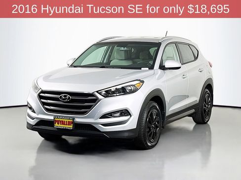 Used 2016 Hyundai Tucson SE w/ Option Group 02 AWD/4WD image 3