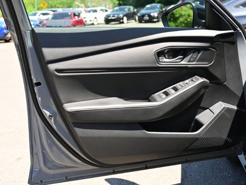 Used 2025 Honda Accord Sport image 20