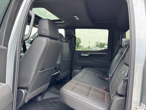 New 2026 Chevrolet Silverado 1500 High Country AWD/4WD image 5