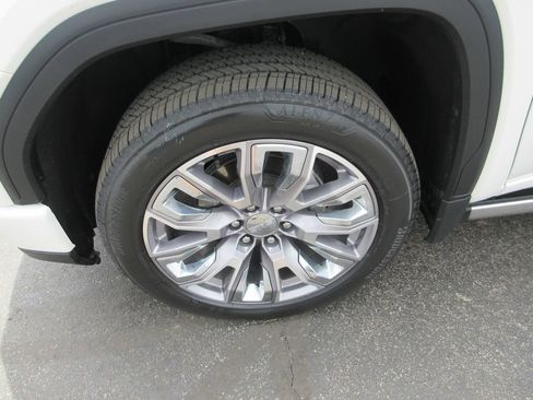 Certified 2024 GMC Sierra 1500 Denali AWD/4WD image 15