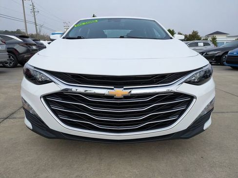 Used 2025 Chevrolet Malibu LT image 9