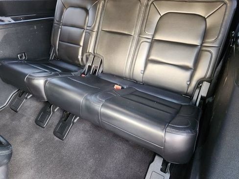 Used 2020 Lincoln Navigator Reserve w/ Equipment Group 208A Reserve RWD image 31