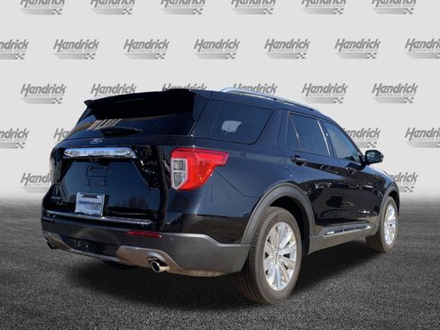 Used 2023 Ford Explorer Limited w/ Equipment Group 301A image 10