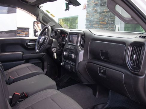 Used 2021 GMC Sierra 1500 4x4 Double Cab w/ Convenience Package image 15