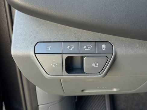 Used 2024 Kia EV9 Wind AWD/4WD image 18
