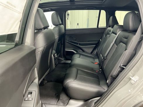 New 2026 Jeep Cherokee Overland AWD/4WD image 24