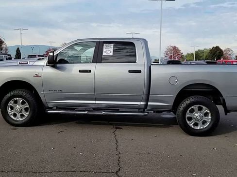 Used 2024 RAM 2500 Big Horn image 5