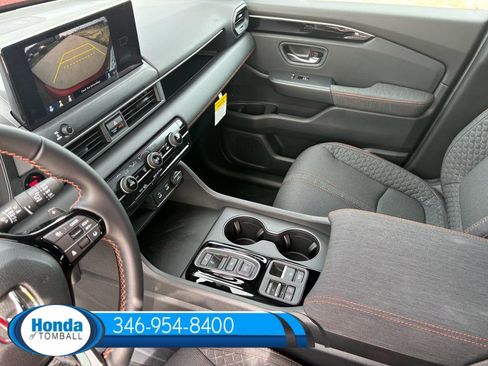 New 2026 Honda Pilot Sport image 13