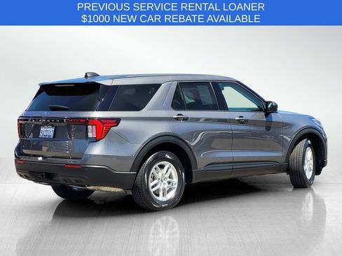 Used 2026 Ford Explorer Active RWD image 4