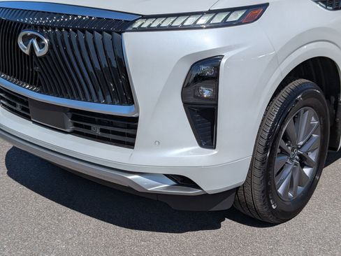 Used 2026 INFINITI QX80 Pure w/ Cargo Package AWD/4WD image 9