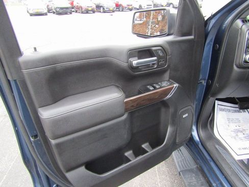 Used 2019 GMC Sierra 1500 SLT w/ SLT Convenience Package image 10