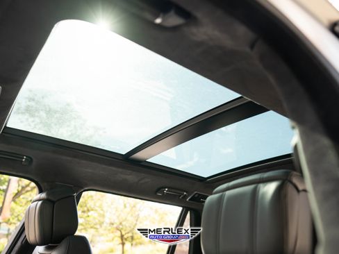 Used 2018 Land Rover Range Rover Long Wheelbase Supercharged image 40