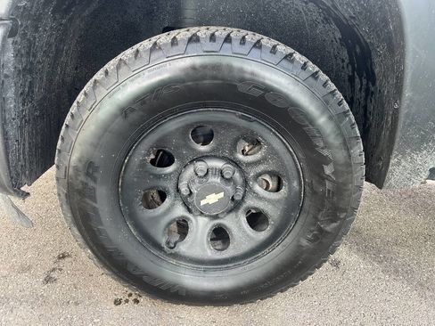 Used 2011 Chevrolet Silverado 1500 W/T image 14