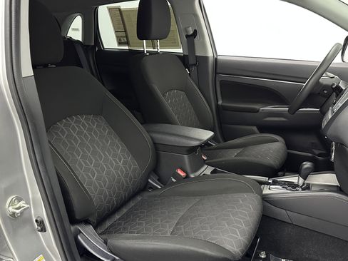 Used 2021 Mitsubishi Outlander Sport S image 33